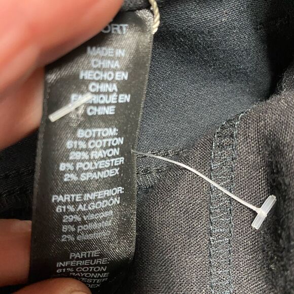 Chico’s The So Soft Lifting Straight Leg Black Jean NWT - Picture 8 of 9